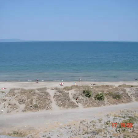 Goldenseaview 2 Ahyolu