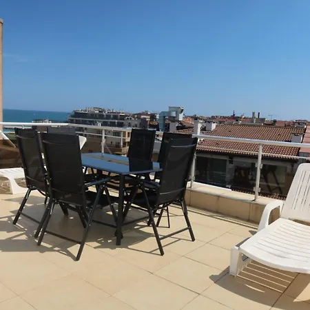 Goldenseaview 2 Apartamento
