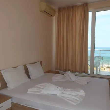 Goldenseaview 2 Apartamento