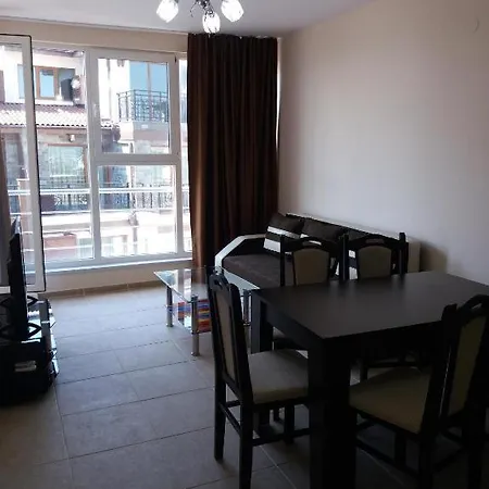 Apartamento Goldenseaview 2
